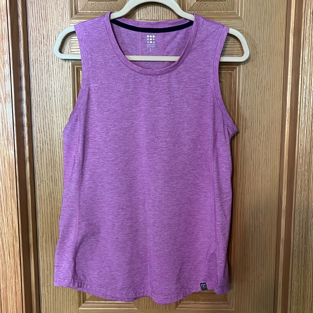Title Nine Vibe tank